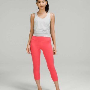 BNWT Lululemon Align highrise crop 21" - Pale Raspberry - size 6